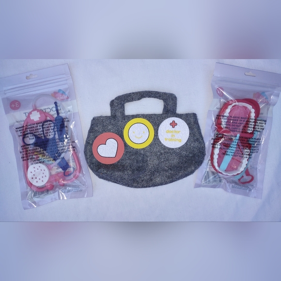 Doctor in Training Set Learn Exploration Imagination Play Toy Dentist Nurse - Picture 7 of 12